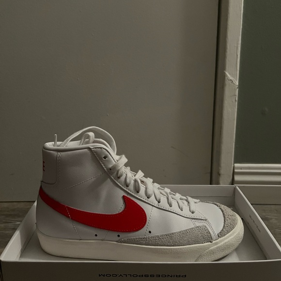 NIKE BLAZER MID '77 VINTAGE CASUAL SHOES - Picture 6 of 6